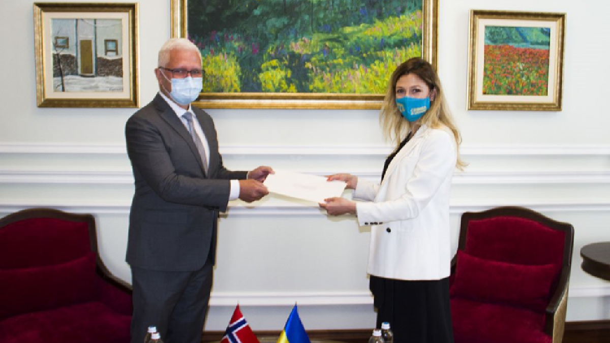 МЗС обговорили з послом Норвегії 